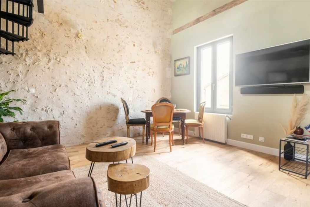 L'échoppe Bergeracoise — salon pierre